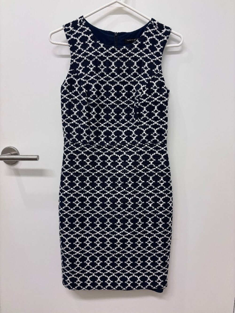 Banana Republic Factory Women's Geometric Ikat Print Blue White Dress, Size 0